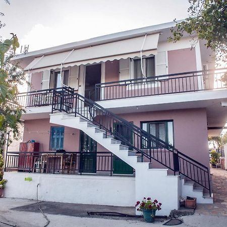 Casa Serena Asprogerakata Exterior foto